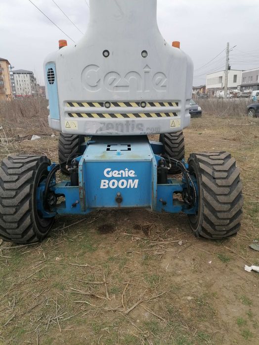 Vând nacelă articulata Genie Z60/34 RT an 2007