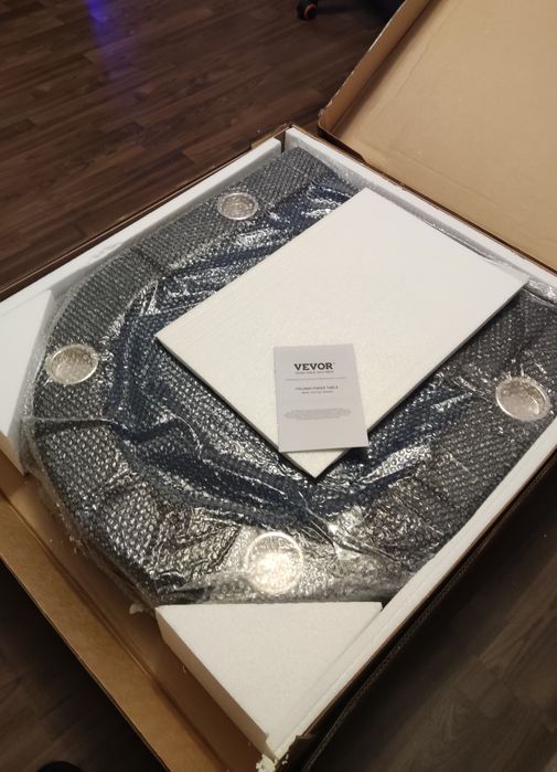 Masa de poker Vevor pentru 8 jucători + 8 scaune afaceri - Negociabil