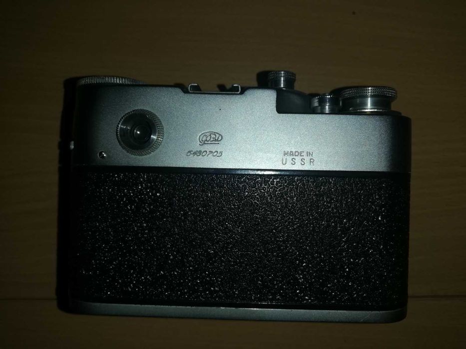 Механичен руски фотоапарат ФЕД-4