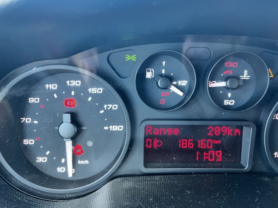 Iveco Daily 40C17 170cp