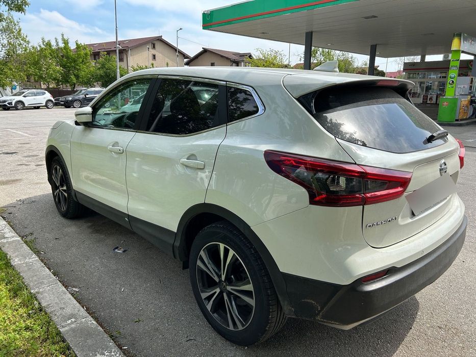 Nissan Qashqai Primul proprietar, stare impecabila, preponderent tinuta in garaj, set