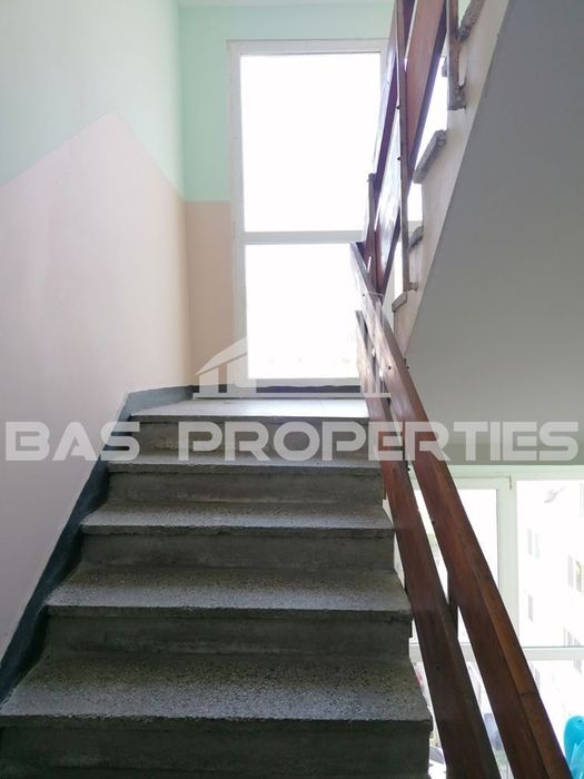 3-стаен в София-Света Троица площ 85