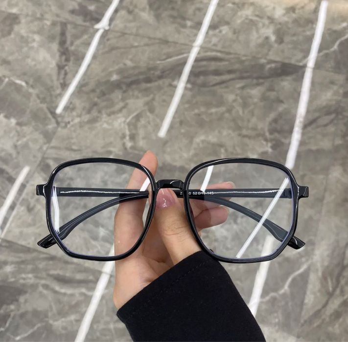 Очки  квадратные