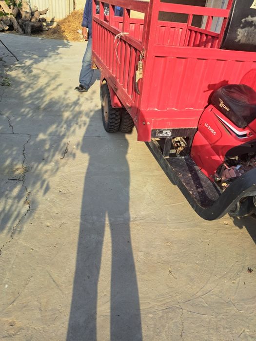 Мототсикл  лочин