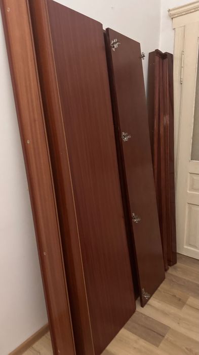 Dulap în stare foarte bună