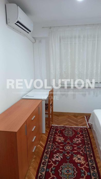 Дава се под наем Четиристаен апартамент в Варна, ХЕИ - 80 кв.м за 648.21 € - Снимка #5