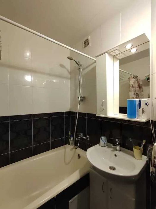 Дава се под наем Едностаен апартамент в София, Зона Б-18 - 45 кв.м за 382.5 € - Снимка #3