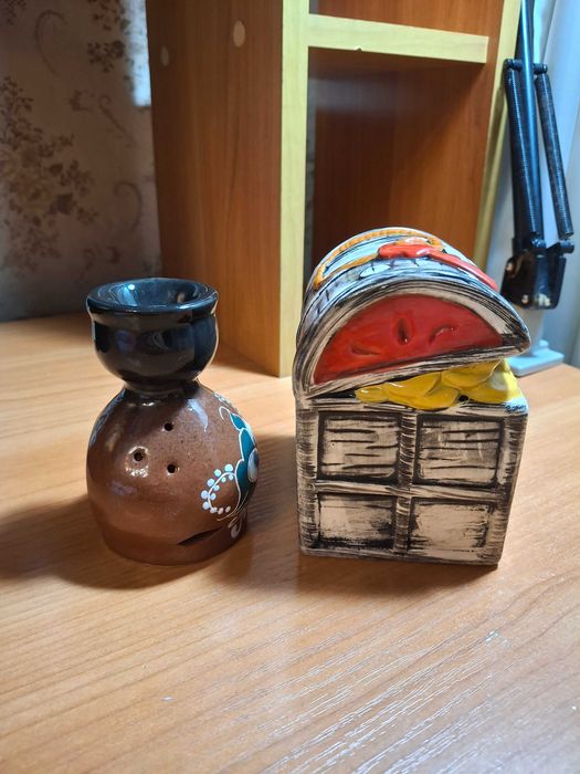 Керамические аромалампа и копилка.