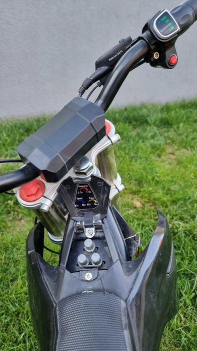 Vand moto cross electric