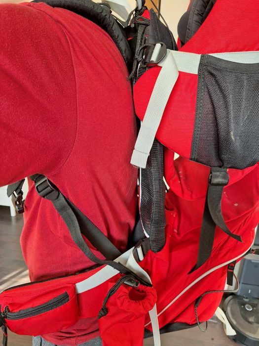 Туристическа раница за носене на бебе/дете