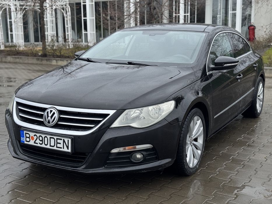 VOLKSWAGEN Passat CC