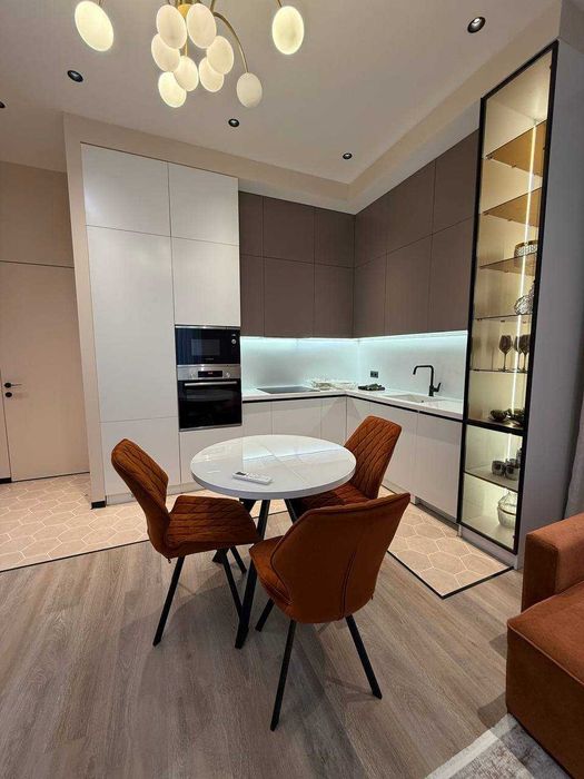 СРОЧНО Сдаётся кв Жк Кембридж  2-ком/3/7 ро-н Алмазарский