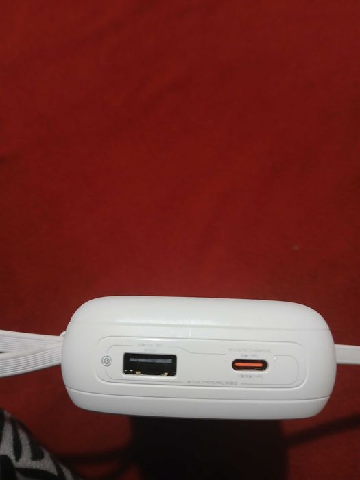 Външна батерия за I-phone and Android