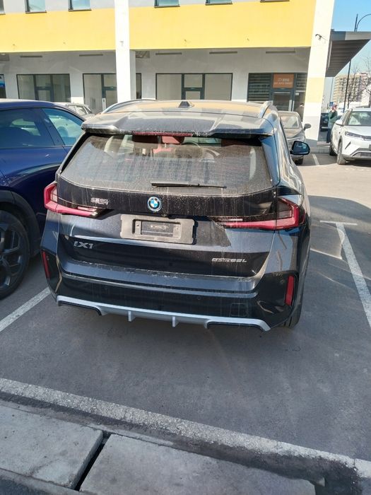 Bmw ix1 e drive 25l
