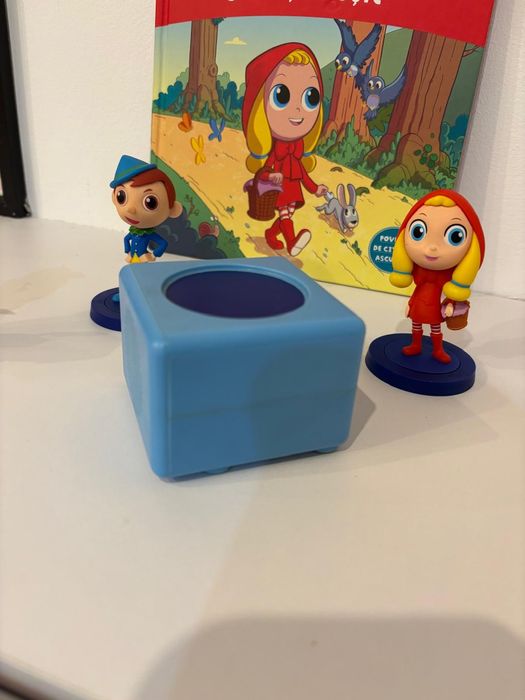 Boxa audio litera si 3 figurina cu 1  Carte