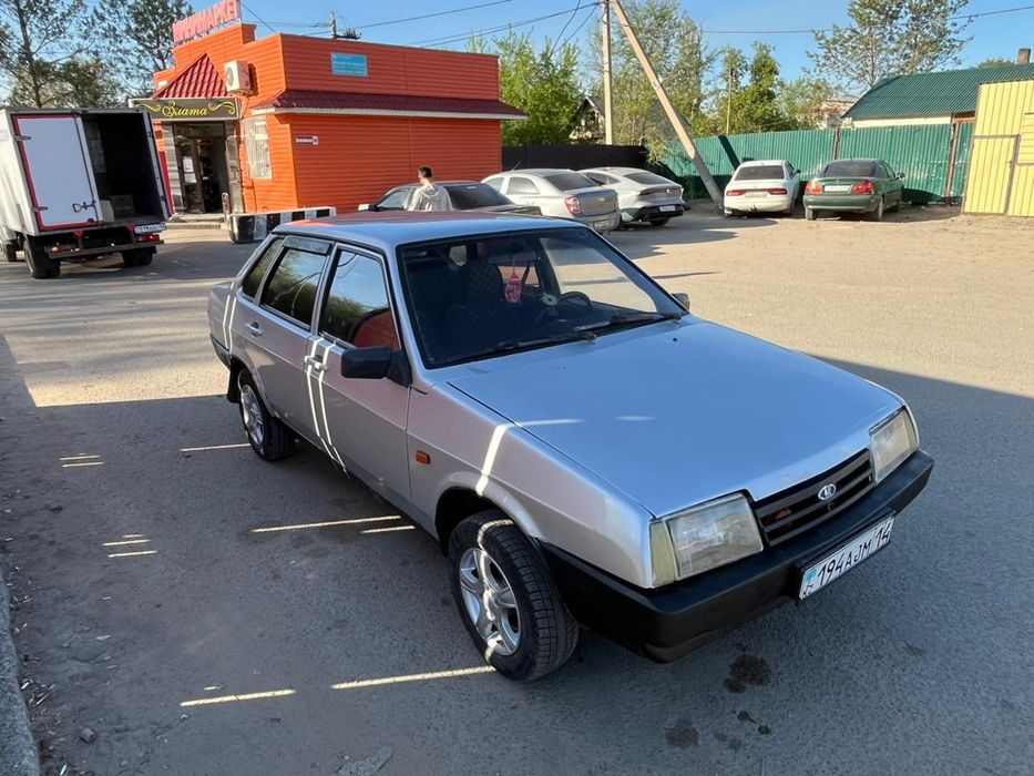 Продам ваз 21099