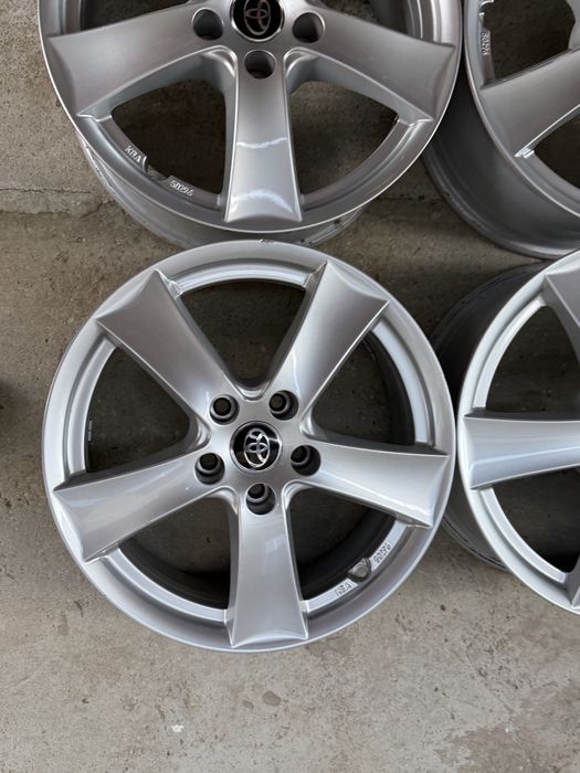 Jante Aliaj 17 5x114.3 Toyota Rav-4 Corolla Yaris Cross