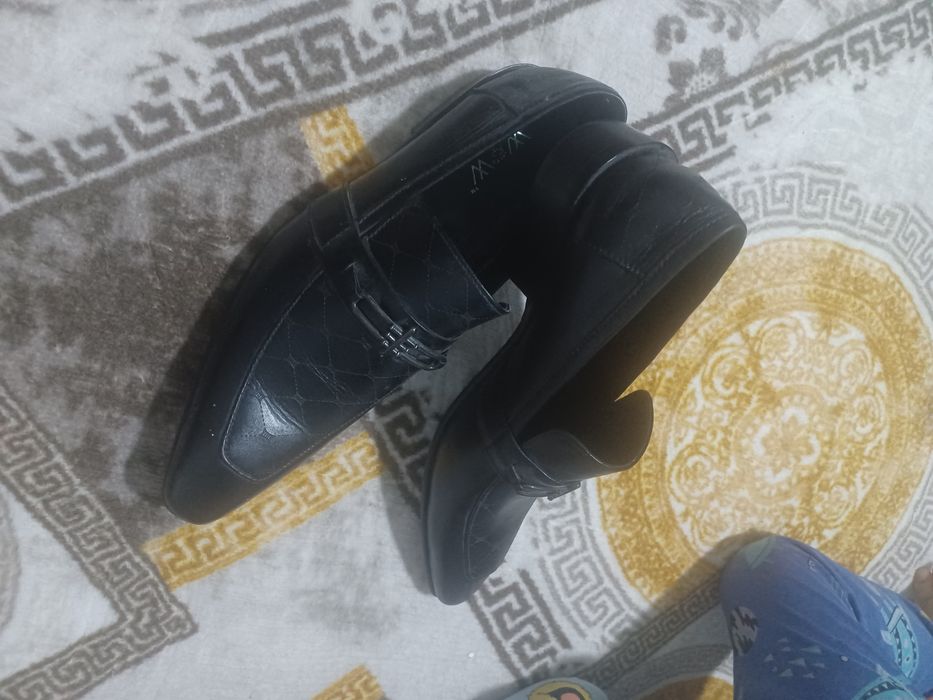 Pantofi barbati arata ca noi