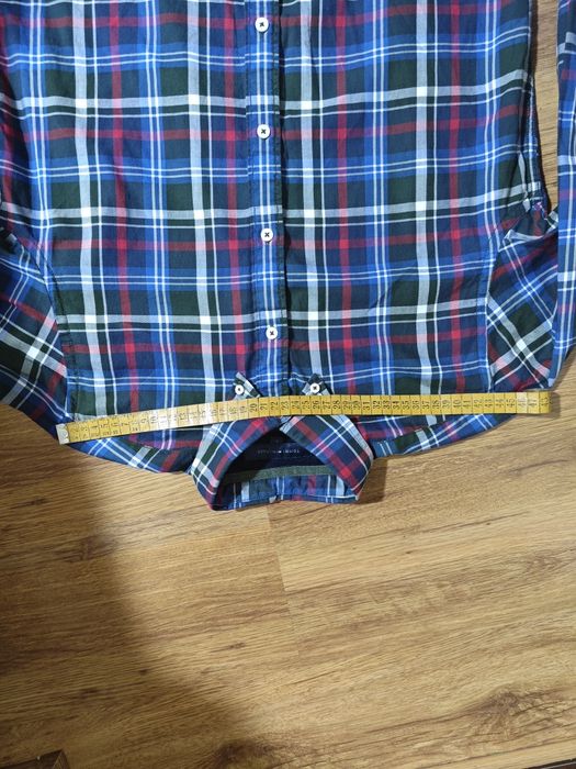 Vând cămașă Tommy Hilfiger