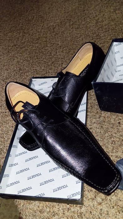 Срочно продам туфли