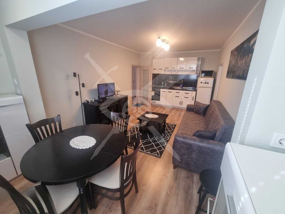 Дава се под наем Четиристаен апартамент в София, Връбница 1 - 88 кв.м за 747.66 € - Снимка #1