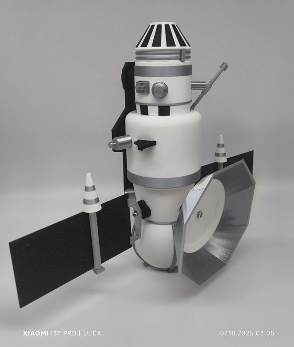 Сборная модель Венера-7 космический аппарат