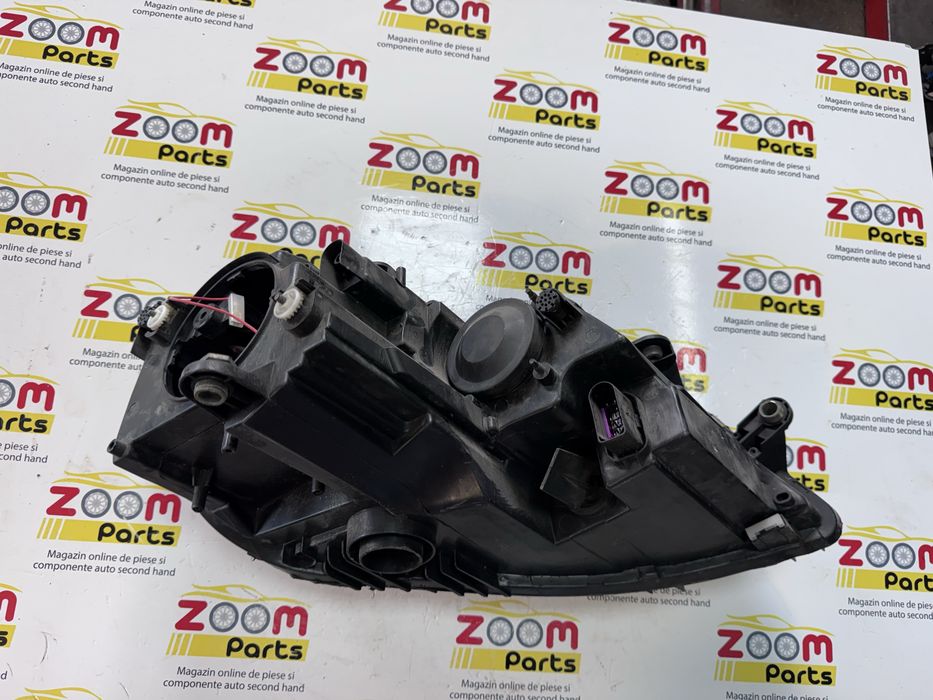Far stanga xenon LED adative VW Jetta 5C 2011-2019