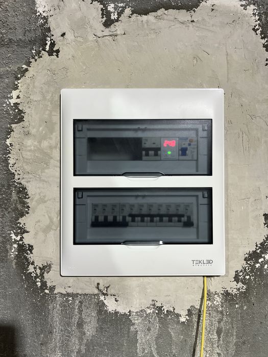 Электрик.  Услуги от частного мастера.