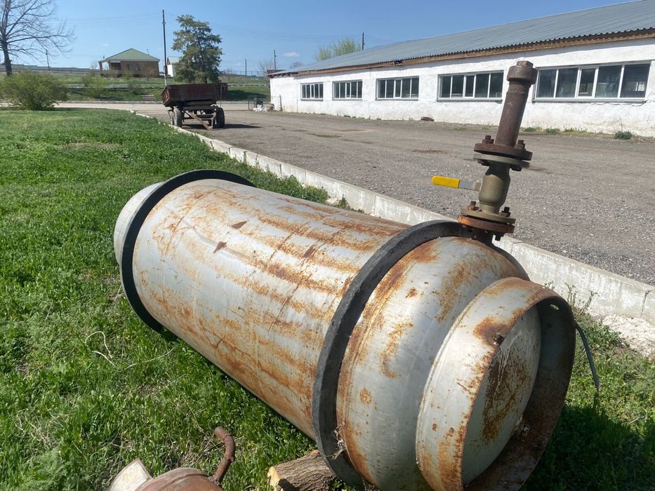 Газовый ёмкость 0,3куб