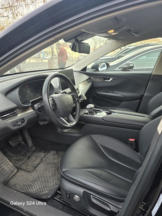 Moshina sotiladi holati zo'r isha yo'q yomkist 97% 2-ta pitnosi bor