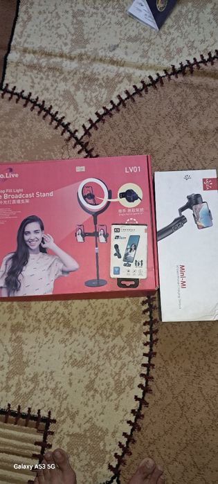 TikTok Instagram uchun lampa mikrafon  va sitibilizator sotiladi