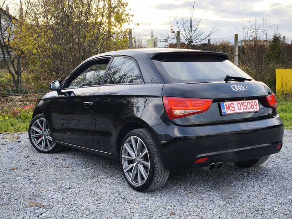 * Audi A1 Sportback Bose Edition * Bi-Xenon - Led * Navi * 178.000km *