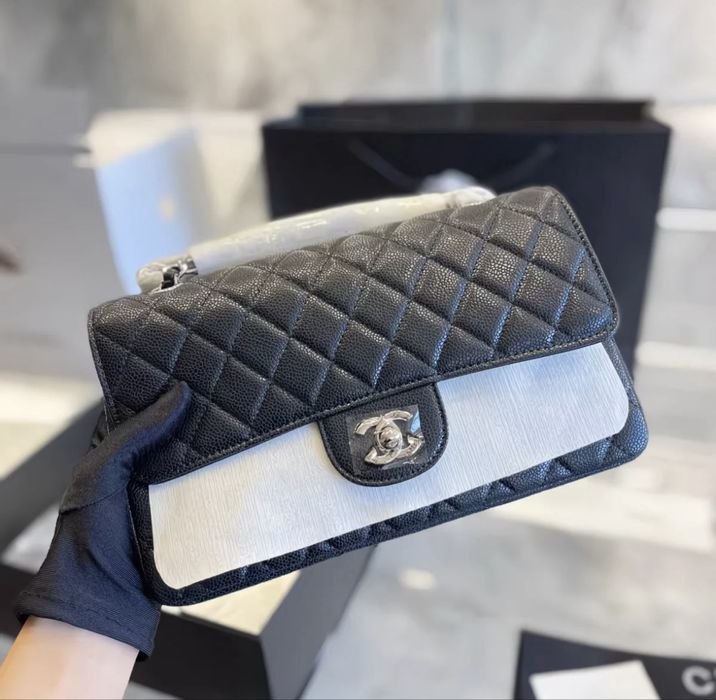 Сумка Chanel - икона стиля.