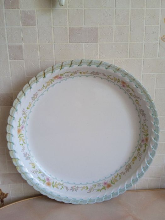 Блюдо фаянс металл