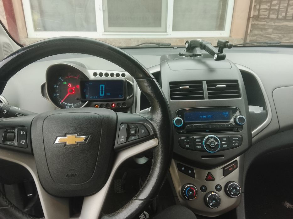 Vând Chevrolet Aveo 2011