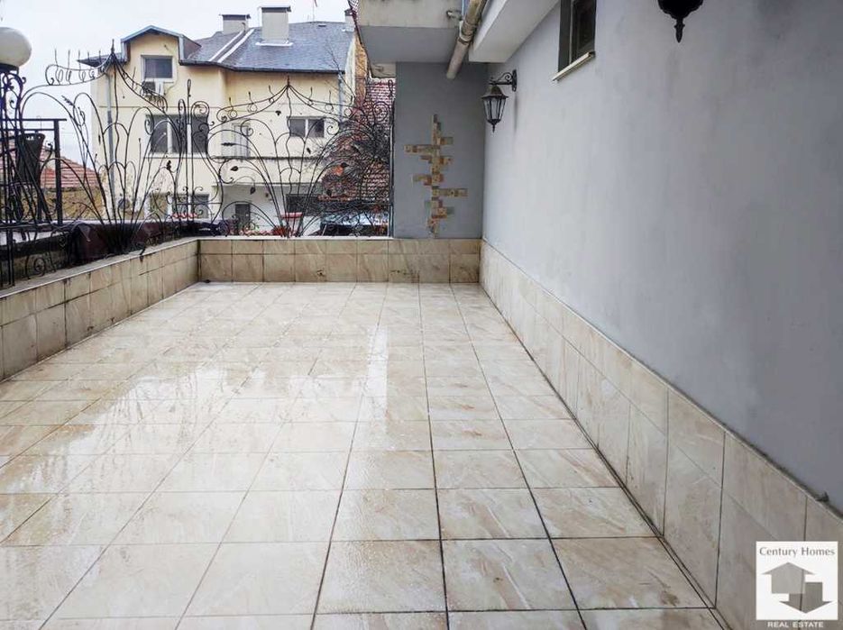 Продава се Офис в Велико Търново, Център - 150 кв.м за 510 €/кв.м - Снимка #7