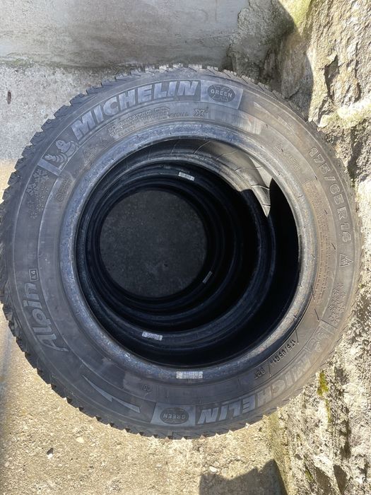 Продавам 4 бр зимни гуми Мишелин 175/65/14цола