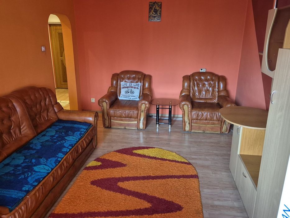 Inchiriez apartament 2 camere