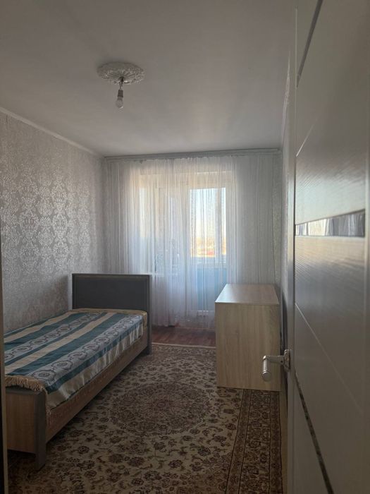 Срочно !!! продам 4-комнатную квартиру