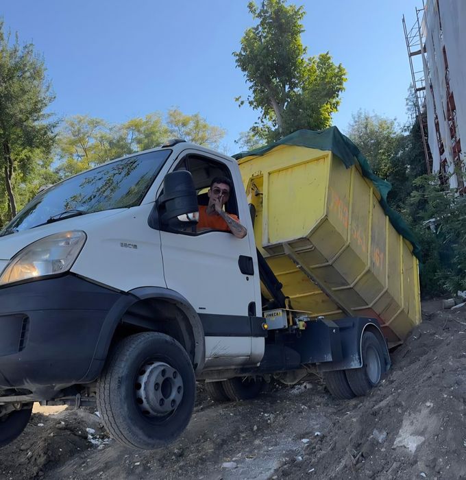 Transport, moluz,colectare  deseuri, bena detasabila, camion,reciclare