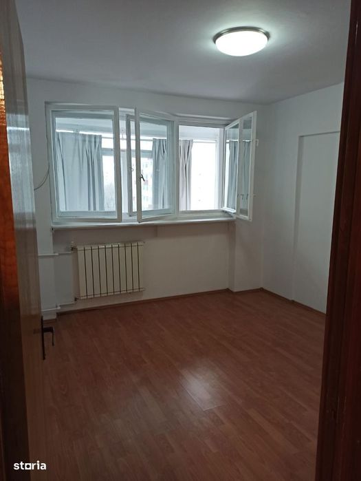 3cam.dec-1baie-disponibil imediat/Bvd Brancoveanu 130-132,sector 4