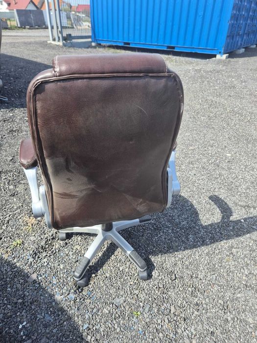 Vand fotolii de birou din piele, calitative