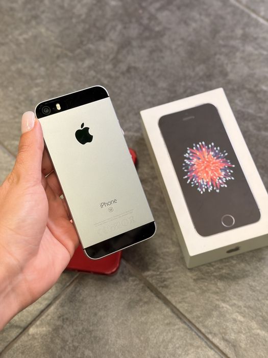 iPhone SE 32GB Impecabil Liber de retea