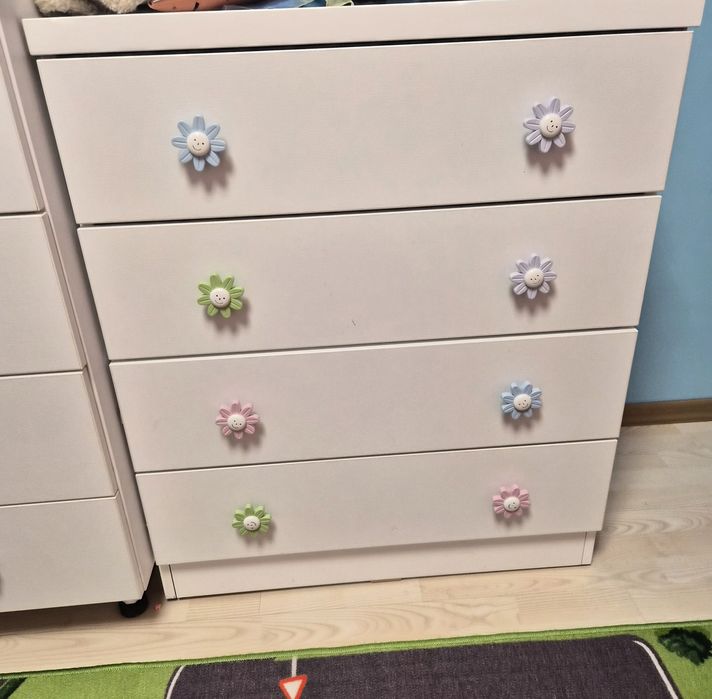 Скринове и гардероб детски