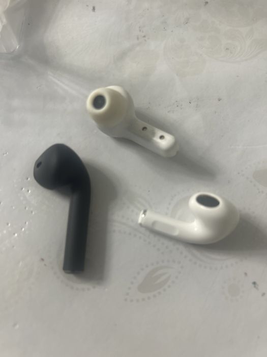 Продам наушники разные