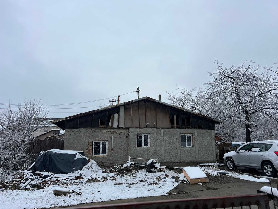 Casa de vânzare în Câmpina /Campinita