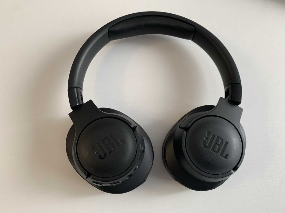 Безжични слушалки JBL TUNE 750BTNC