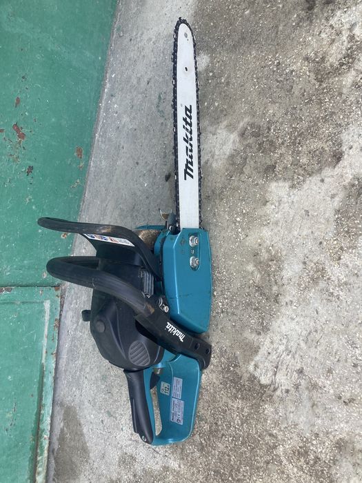 Drujba pe Benzina Makita EA3200S Germania