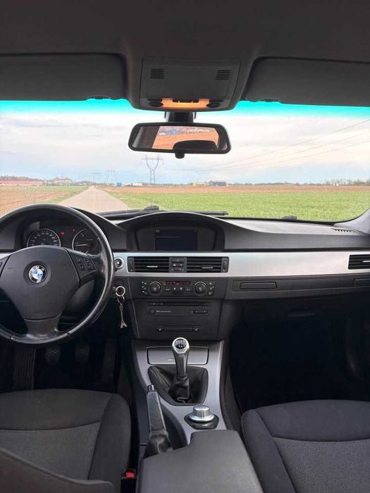 BMW Seria 3 318d E90 2006