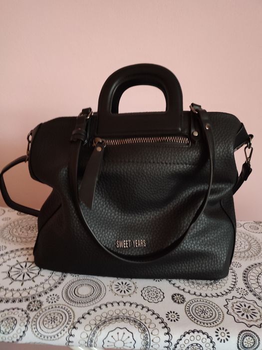 Нова дамска чанта